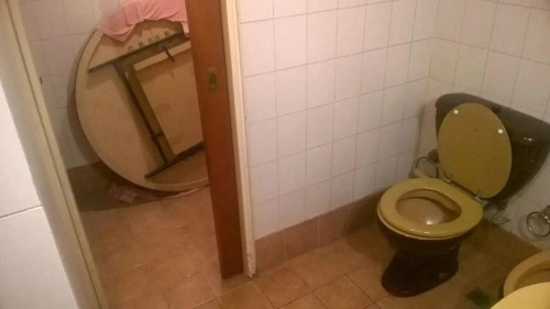 Casa En Venta - 4 Dormitorios 4 Baños - Cocheras - 303mts2 - Lanús