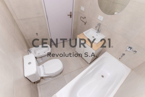 Imagen 16 de 20 de Departamento De 1 Dormitorio Al Frente - 58 M2 - Calidad Premium - España 1474