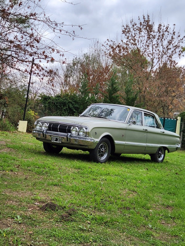 Ford Falcon Deluxe 71