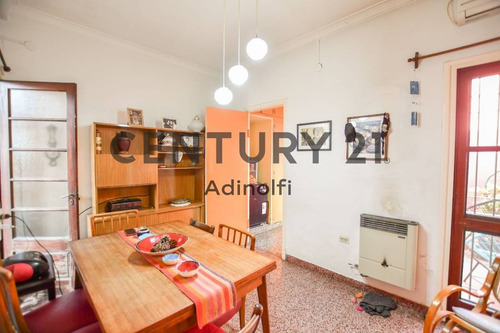 Imagen 26 de 30 de Calle 35 E/ 2 Y 3 - Casa De 2 Dormitorios En Venta