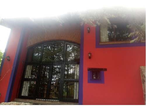 Imagen 6 de 21 de Hermosa Casa En Venta Rodeada De Grandes Jardines, Ambiente Campirano. Ocoyoacac