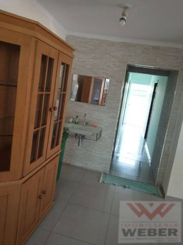Imagem 2 de 11 de Casa No Jardim Carolina Com 260m² Por R$600.000,00 - 1995