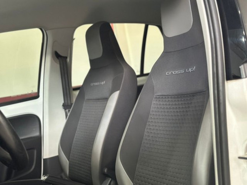Volkswagen Cross Up Cross Up 1.0 TSI 12V FLEX 4P MANUAL