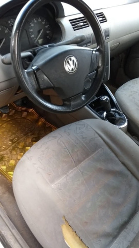 Imagem 6 de 6 de Volkswagen Gol 2001 1.0 16v Plus 5p