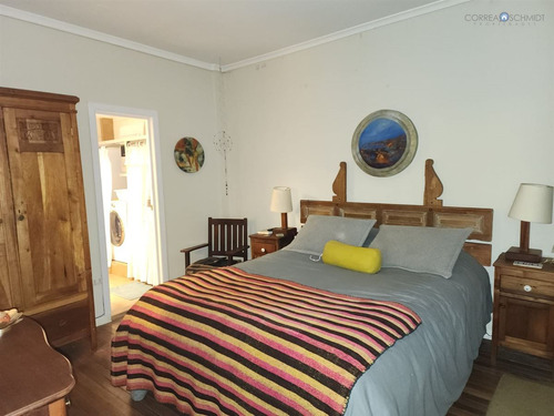 Casa En Venta De 5 Dorm. En Rancagua Centro