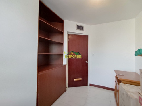 Imagen 15 de 22 de Apartamento En Venta En Ribera Guaica En Barcelona Thais Diaz