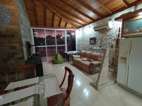 Imagen 8 de 29 de Se Vende Espectacular Y Moderna Quinta En El Limon Zona Norte De Aragua Buena Zona De Montaña Precio De Oportunidad 04243785803
