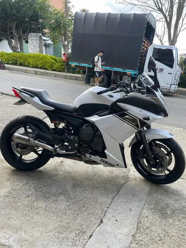 Yamaha Xj6f