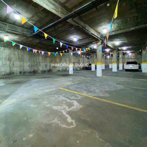 Imagen 4 de 8 de Fondo De Comercio En Venta Ubicado En La Atlantida Catia La Mar Ref 006 - 451