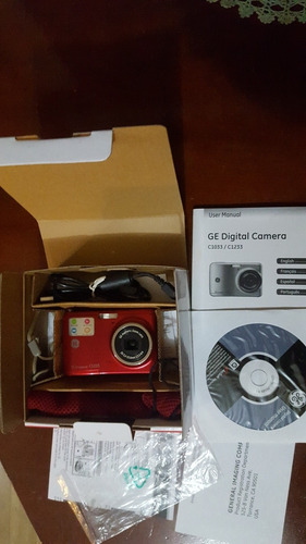 Camera Digital LG 12.1 Megapixle Vermelha