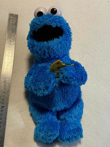 Peluche Monstruo De Galletas Plaza Sésamos Azul Con Sonido