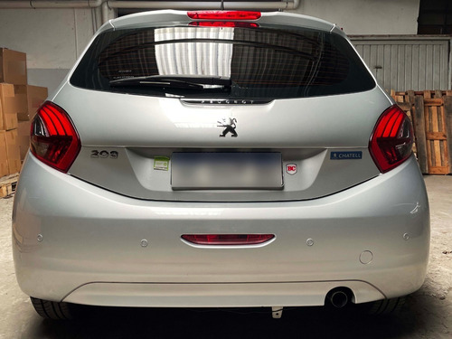Peugeot 208 Active 1.6 115