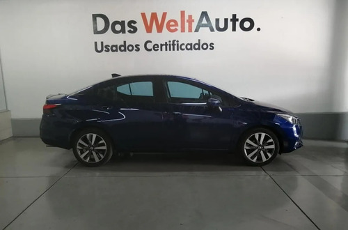 Imagen 4 de 12 de Nissan Versa Platinum Cvt