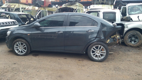 Imagem 3 de 5 de Sucata Peças Acessórios Chevrolet Sonic 2013 120cv