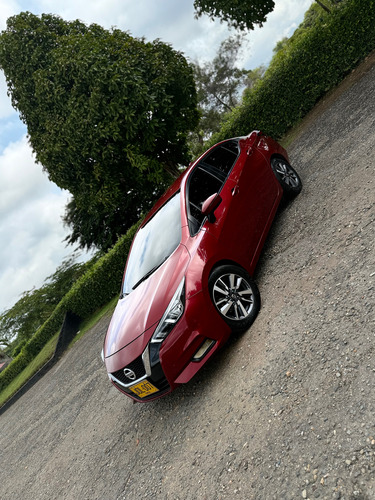Nissan Versa 1.6 Advance