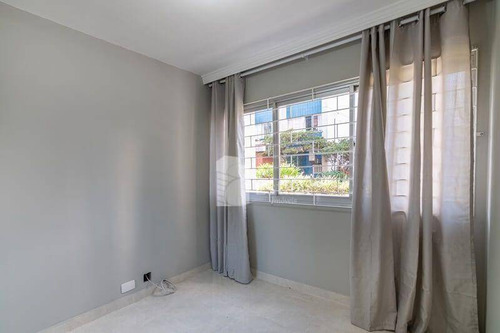 Imagem 14 de 21 de Apartamento 02 Quartos No Água Verde, Curitiba - Ap3564