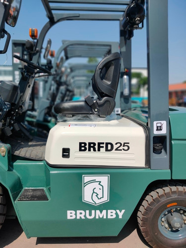 Imagen 14 de 15 de Autoelevador Brumby 2,5 Tn Torre 4,5m - Diesel Xinchai