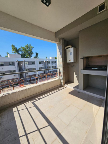 Departamento En Venta - 1 Dormitorio 1 Baño - Cochera - 44mts2 - Pilar