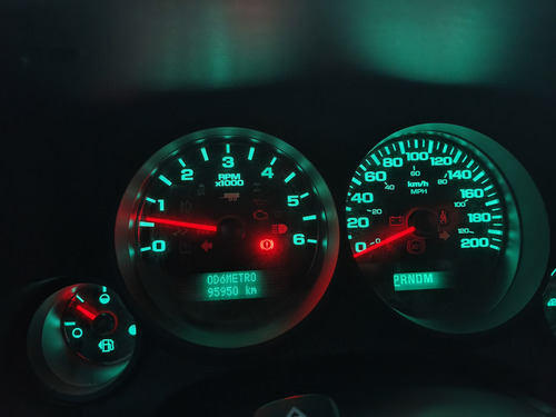 Chevrolet Silverado Crew Cab 4x2 Automática 8 Cil