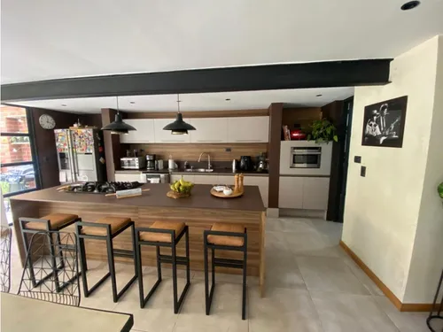 C-80 Casa Remodelada Sector Loma De Los Parra Con La Inferior