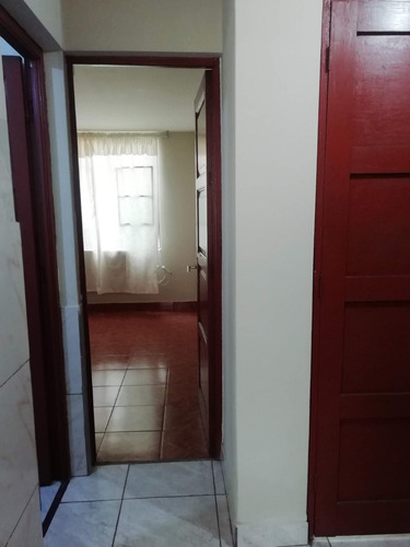 Alquilo Minidepartamento En Primer Piso Para Pareja O Srta En Los Olivos