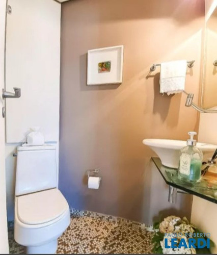 Imagem 10 de 15 de Apartamento - Campo Belo - Sp - 616772