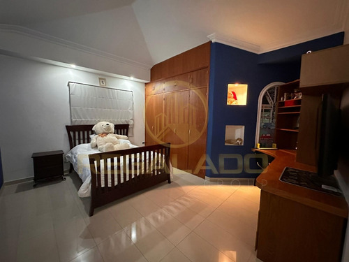 Cv-1520 Zona Norte Townhouse Villa Lago Country Ii Avenida Fuerzas Armadas