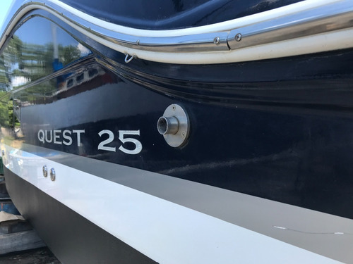 Crucero Quest 25 Con Volvo 270 Hp Dp Año 2011 Azul