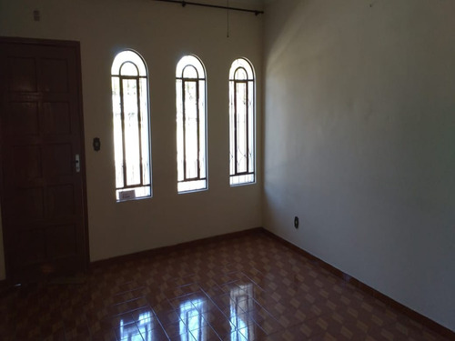 Sobrado No Bairro Jardim Em Santo Andre Com 03 Dormitorios - V-23355