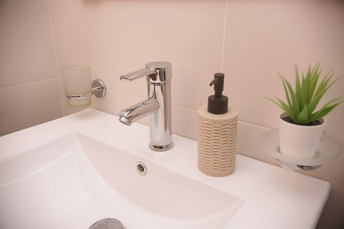Apartamento En Alquiler Amueblado, Urb. Fernandez