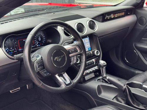 Ford Mustang 5.0 Gt 421cv