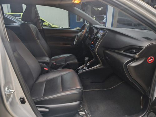 Toyota Yaris Sedan 1.5 16V FLEX SEDAN XLS MULTIDRIVE