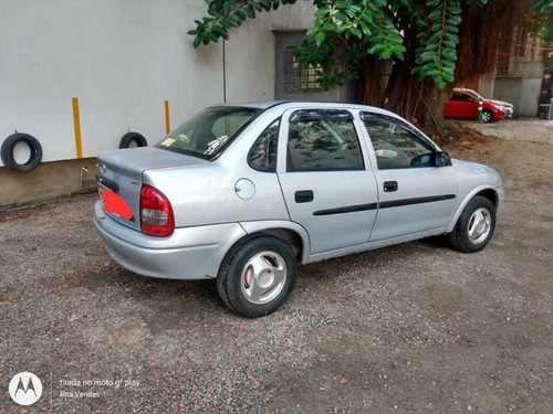 Chevrolet Corsa Sedan 2002 1.0 Wind 4p Gasolina