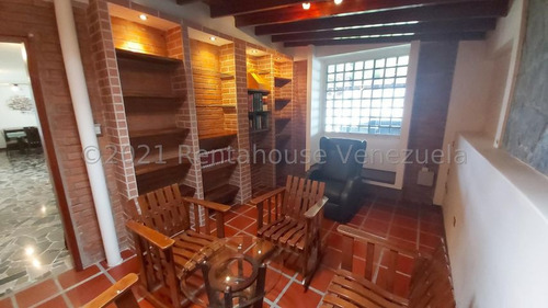 Imagen 10 de 14 de Casa En Venta En Cumbres De Curumo 22-3768 Carolina Fermoso 0424-2083128