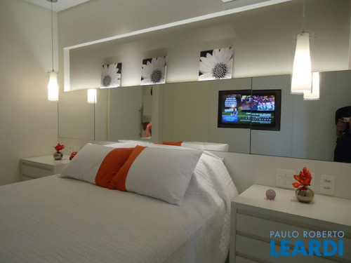 Imagem 3 de 6 de Flat - Itaim Bibi - Sp - 427354
