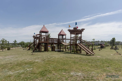 Venta Casa 3 Dormitorios A Estrenar En Mirador