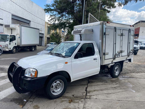 Imagen 1 de 13 de Nissan Np300 Refrigerada 2.4 Lts