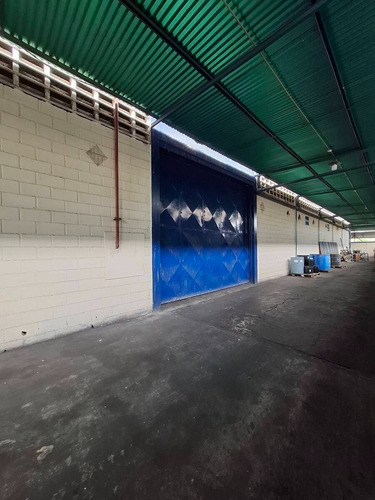 Venta Empresa De Químicos Con Galpón - Zona Industrial. Mr.