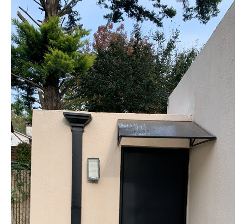 Casa Con Pileta Y Quincho Amplio Terreno. Dueño Directo.