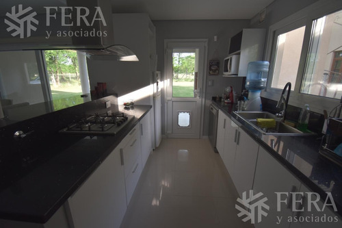 Imagen 8 de 21 de Venta De Casa 4 Ambientes En Fincas De Hudson (24255)