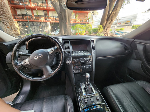 Infiniti QX70 Seduction 3.7l AT ABS AWD