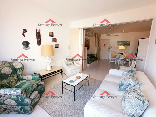 Apartamento En Peninsula, 1 Dormitorio A 50 Metros Del Mar