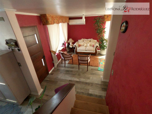 Casa En Venta De 3 Dorm. En Quilpué