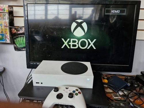 Xbox Series S De 512 Gb Con Un Control Y Audifonos Blanco (Usado)