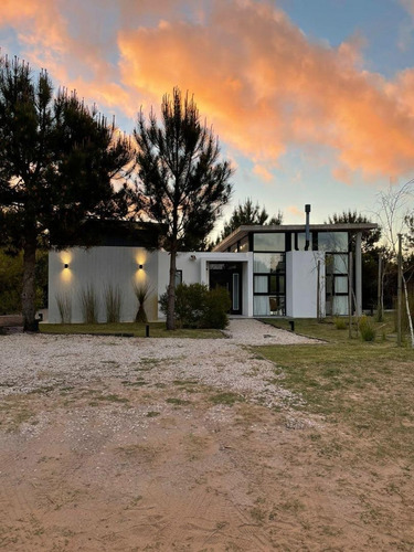 Imagen 3 de 30 de Casa En Venta Equipada Bº Ecuestre, Costa Esmeralda, Pinamar