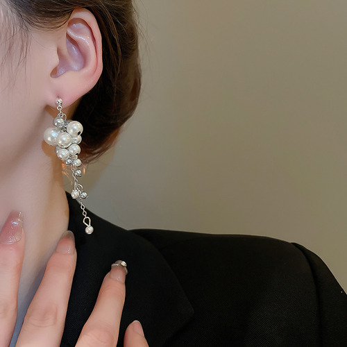 Pendientes Con Borlas De Perlas A La Moda De Cristal Con Agu