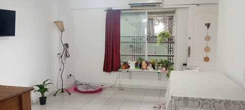 Departamento En Venta En Ramos Mejia De 3 Ambientes A 1 Cuadra De Av. De Mayo