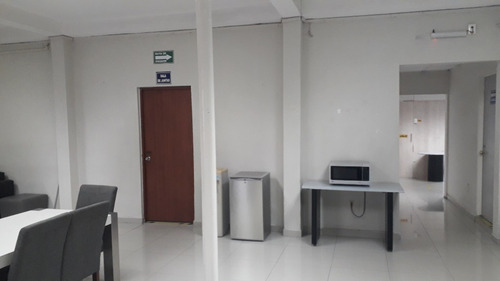 Imagen 19 de 27 de Oficinas Amuebladas En Industrias