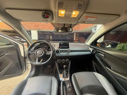 Mazda 2 Sedan 1.5 Grand Touring Lx At