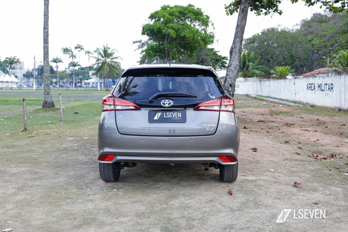 Imagem 4 de 17 de Toyta Yaris